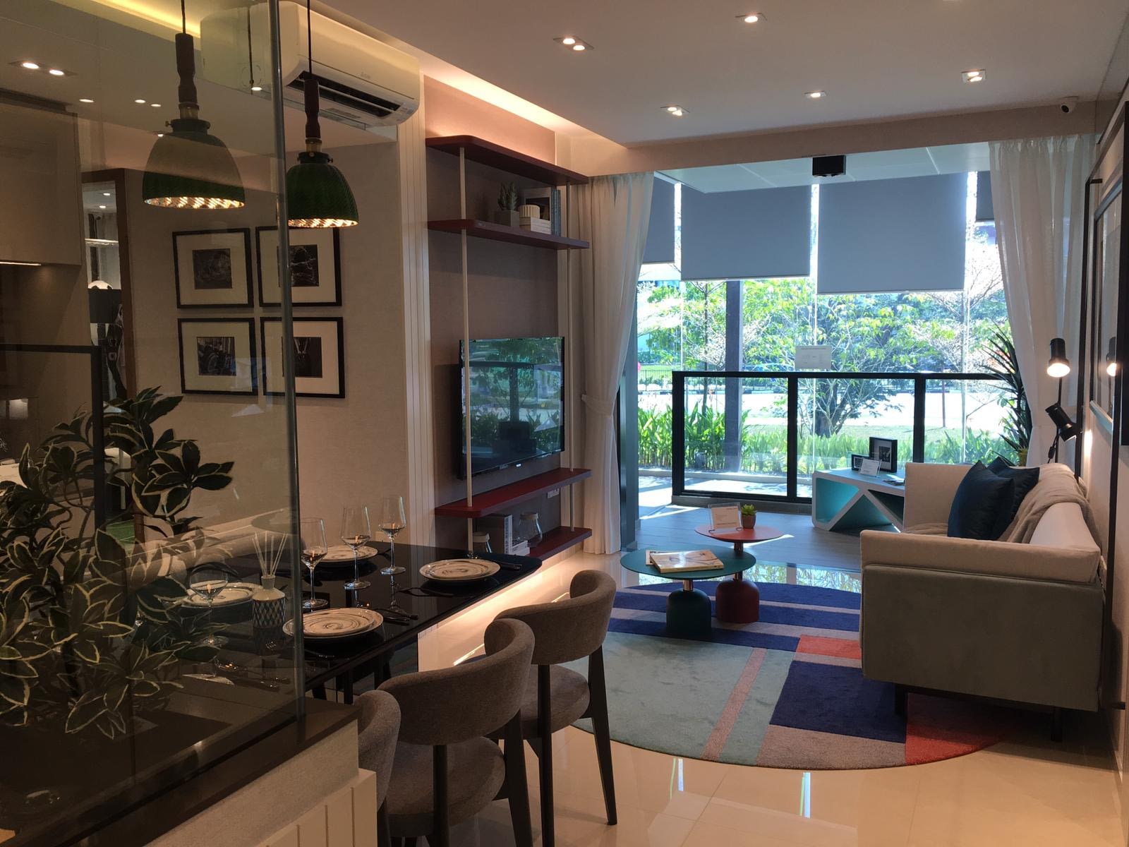 whistler grand living room overview